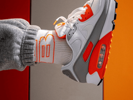 Nike Air Max 90 Hyper Orange - SneakerBAAS