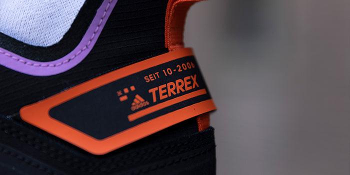 Terrex Hikster "Core Black" - SneakerBAAS