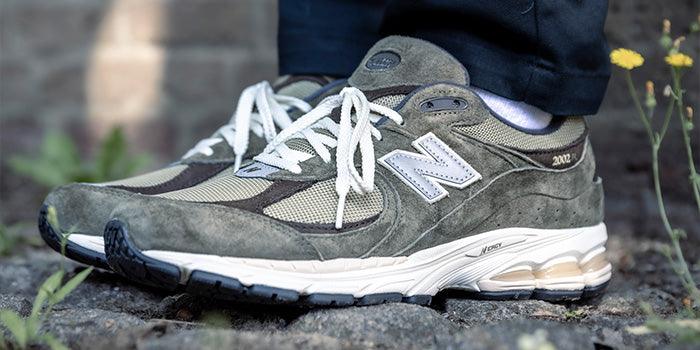 New Balance 2002R "Olive Green" - SneakerBAAS