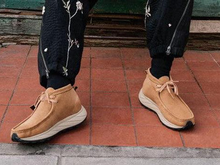 Clarks Wallabee Eden ''Dark Sand'' - SneakerBAAS